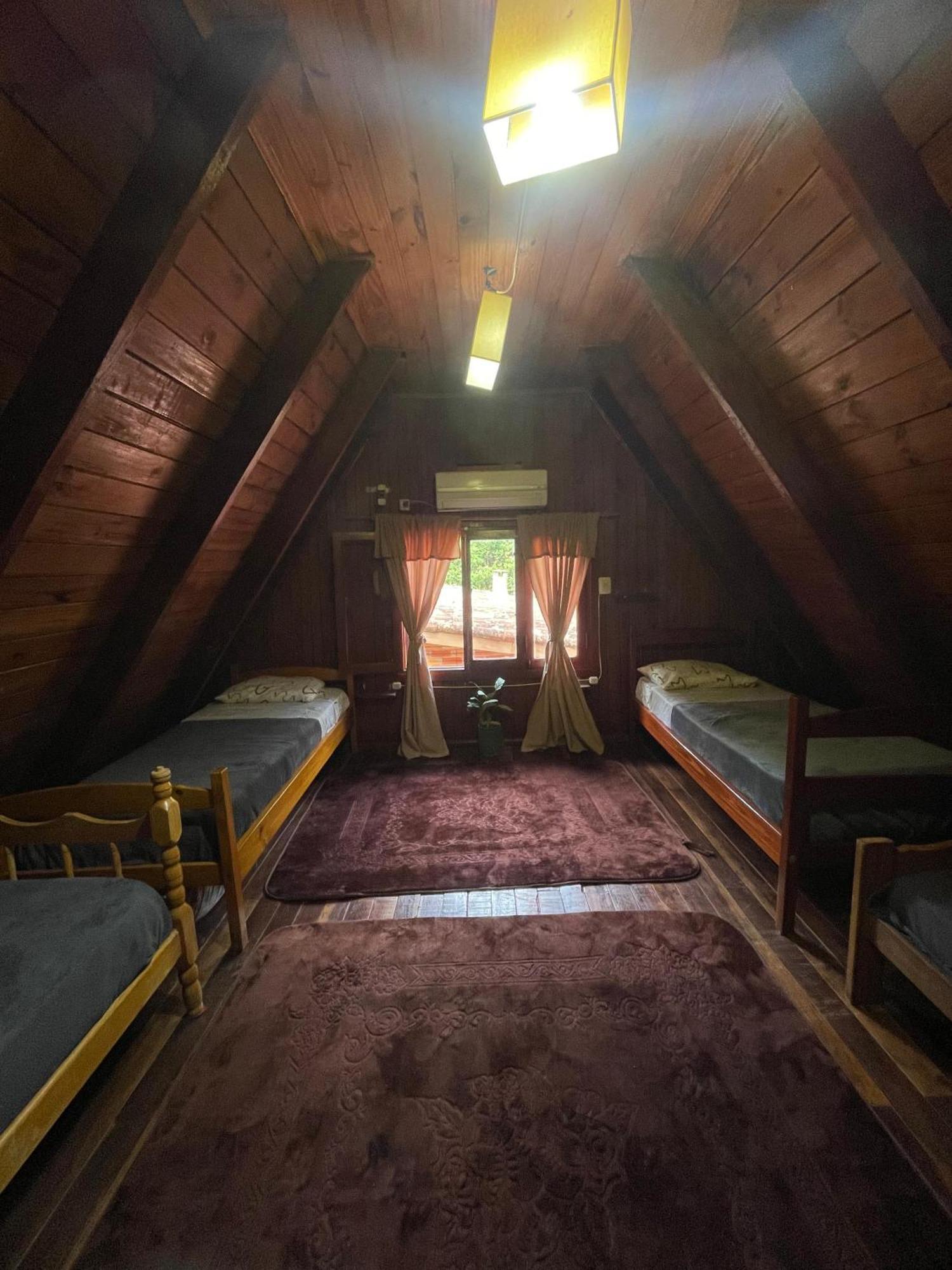 Bungalow Hostel Iguazu Πουέρτο Ιγκουασού Εξωτερικό φωτογραφία