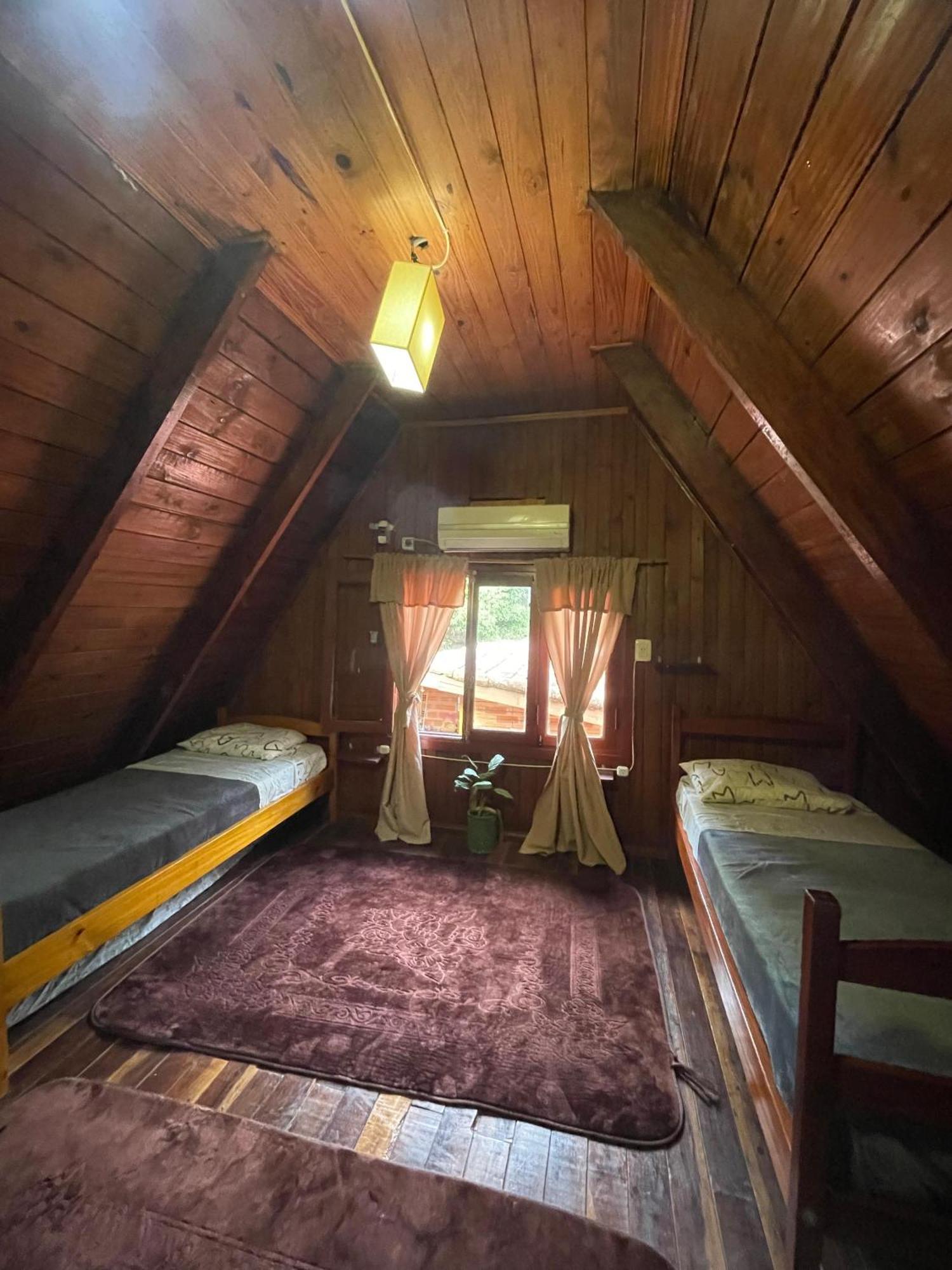 Bungalow Hostel Iguazu Πουέρτο Ιγκουασού Εξωτερικό φωτογραφία